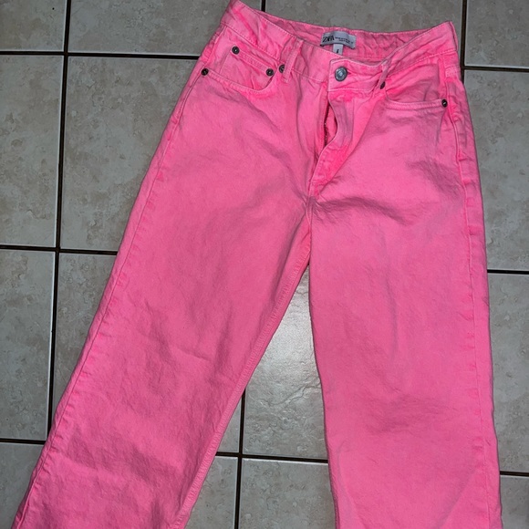 ZARA NEON PINK MID RISE JEANS - Picture 2 of 5